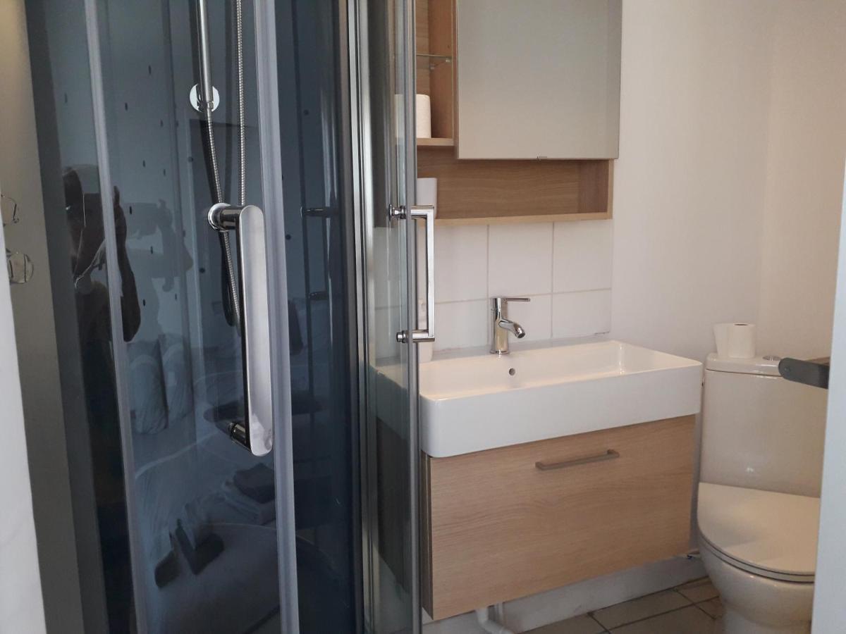 Le Corto Hotel Savigny-Levescault Bagian luar foto